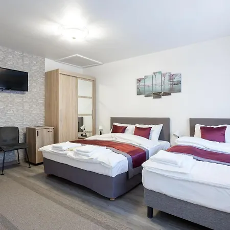 Hooper's Vendeghaz Penzion Eger